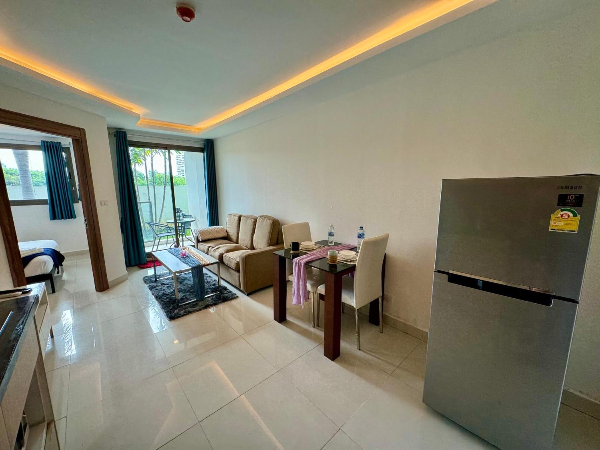 Maldives Resort By Psr Jomtien Beach Chambre photo